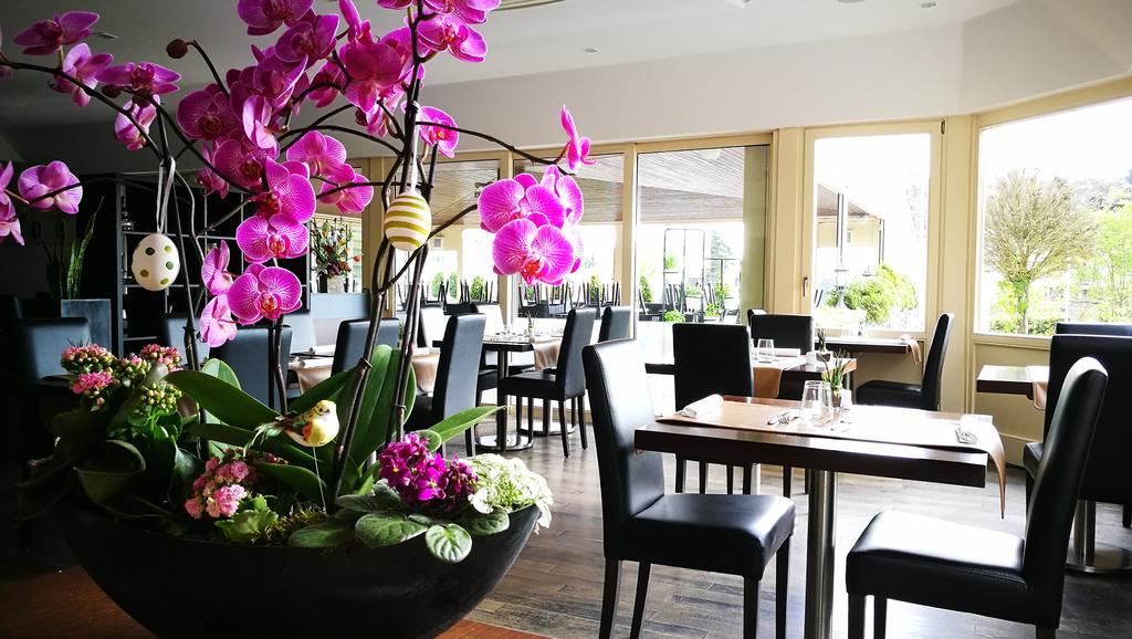 שטראסן Bivius Hotel Restaurant Luxembourg מראה חיצוני תמונה