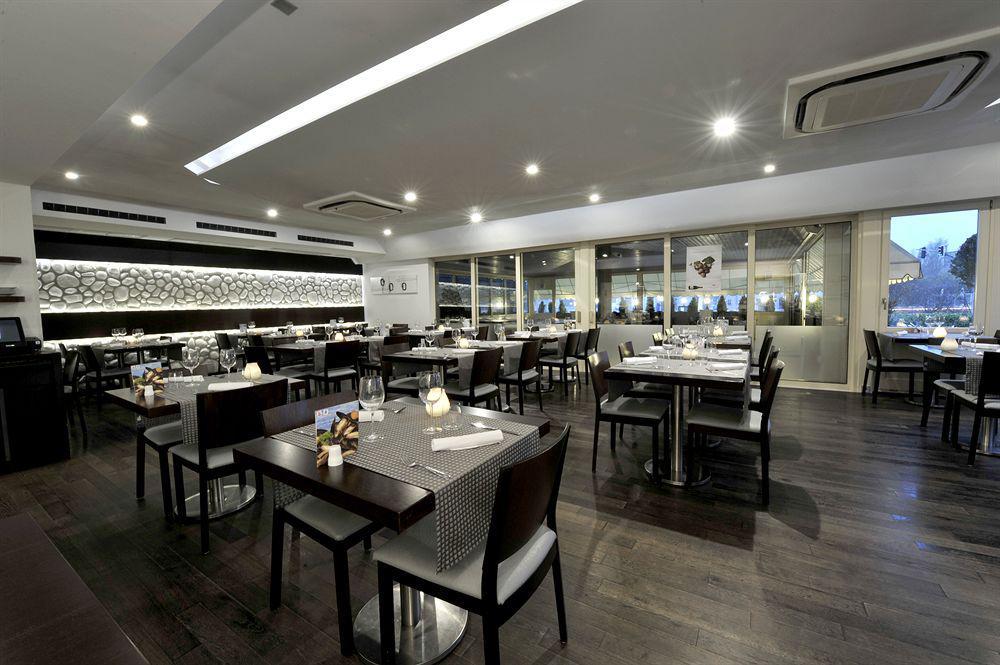 שטראסן Bivius Hotel Restaurant Luxembourg מראה חיצוני תמונה