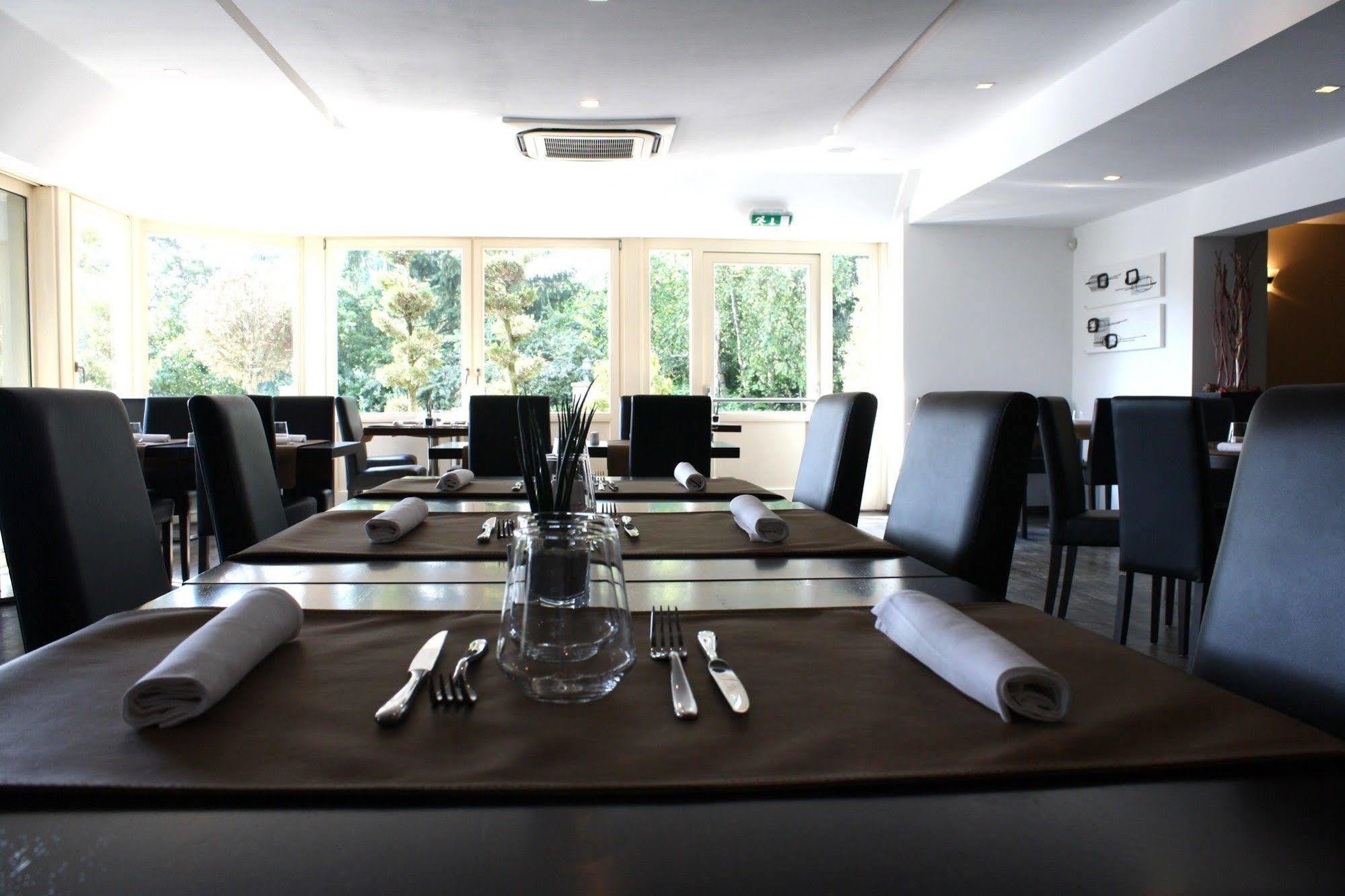 שטראסן Bivius Hotel Restaurant Luxembourg מראה חיצוני תמונה